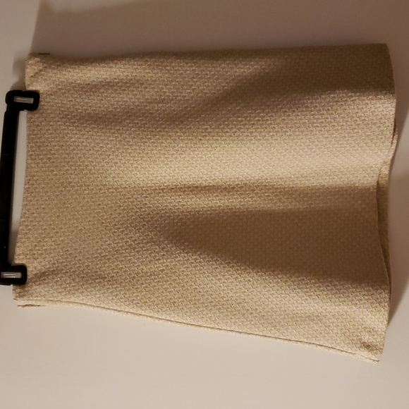 Cream old navy skirt - Picture 1 of 3